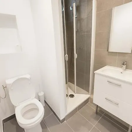 Cosy Avec Ascenseur 16 - 2 Personnes * Paris